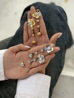 گوشواره آویز گل و گوی - تصویر 3