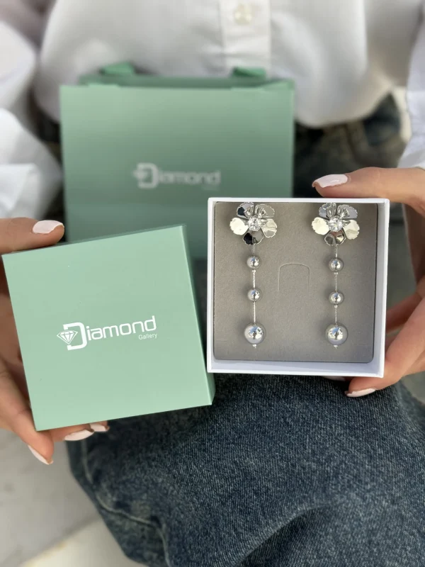گوشواره آویز گل و گوی - تصویر 2