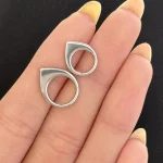 پیرسینگ حلقه ای گوش مینیمال