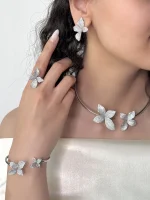 سرویس جواهری آزاله