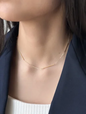 گردنبند مینیمال خطی